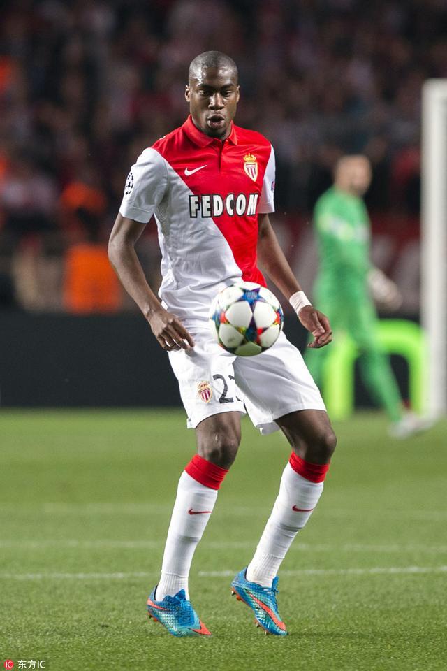 格策：梅西是我的偶像！给穆勒的建议是赛前别放狠话！