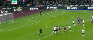 记者：昨晚阿代米和于根伟指导聊了挺久，阿代米哭了