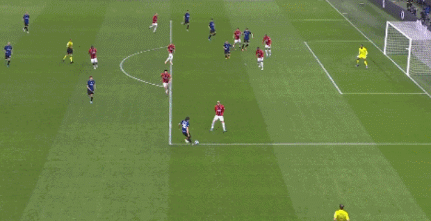 【头条】阿莱斯·奥帕特尔尼主场登顶环球马术冠军赛布拉格季后赛1.45米争时赛