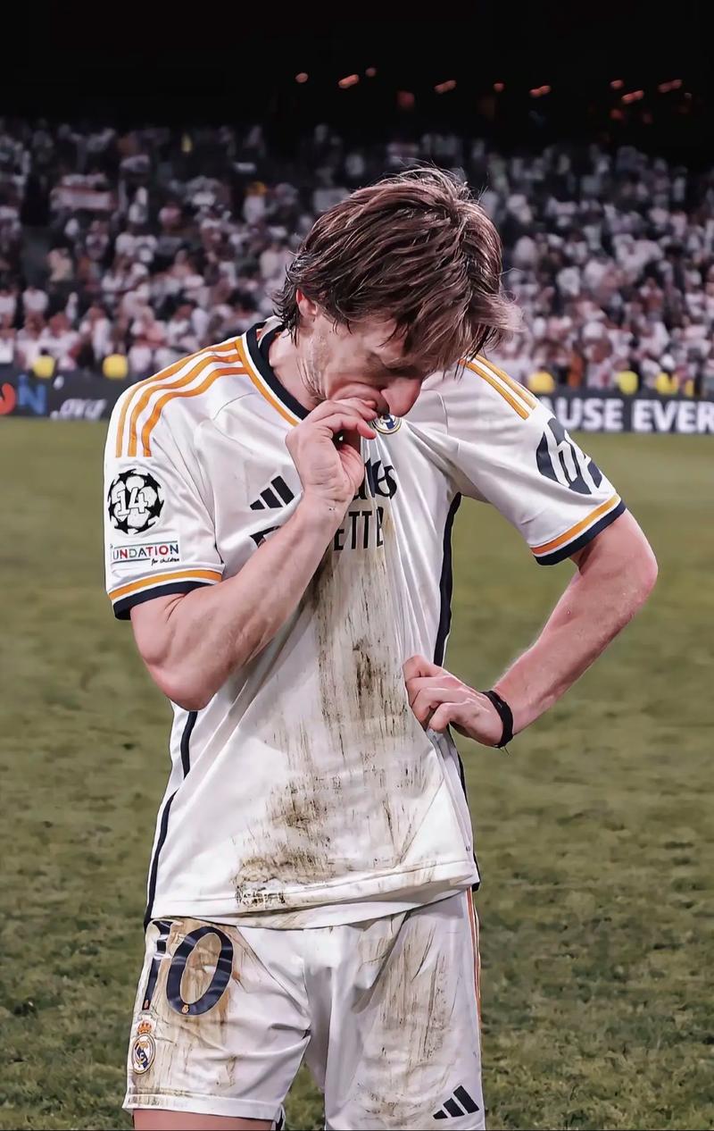 西甲-毕巴0-2皇马：历史战绩碾压，龙哥不用慌｜前瞻